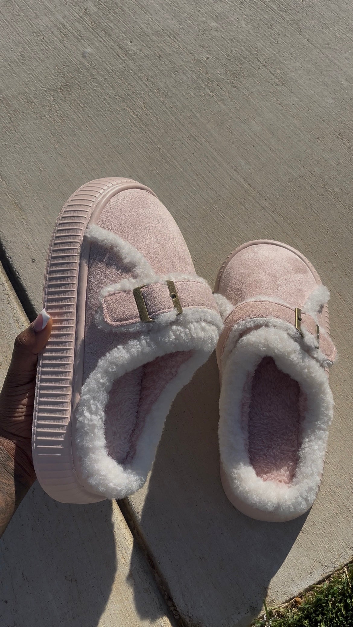 Blush Cozy Fleece Slippers