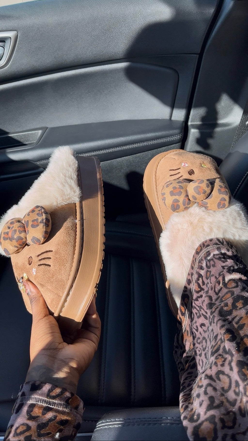 Cozy Kitty Plush Slippers | Leopard Paw Detail & Faux Fur Lining