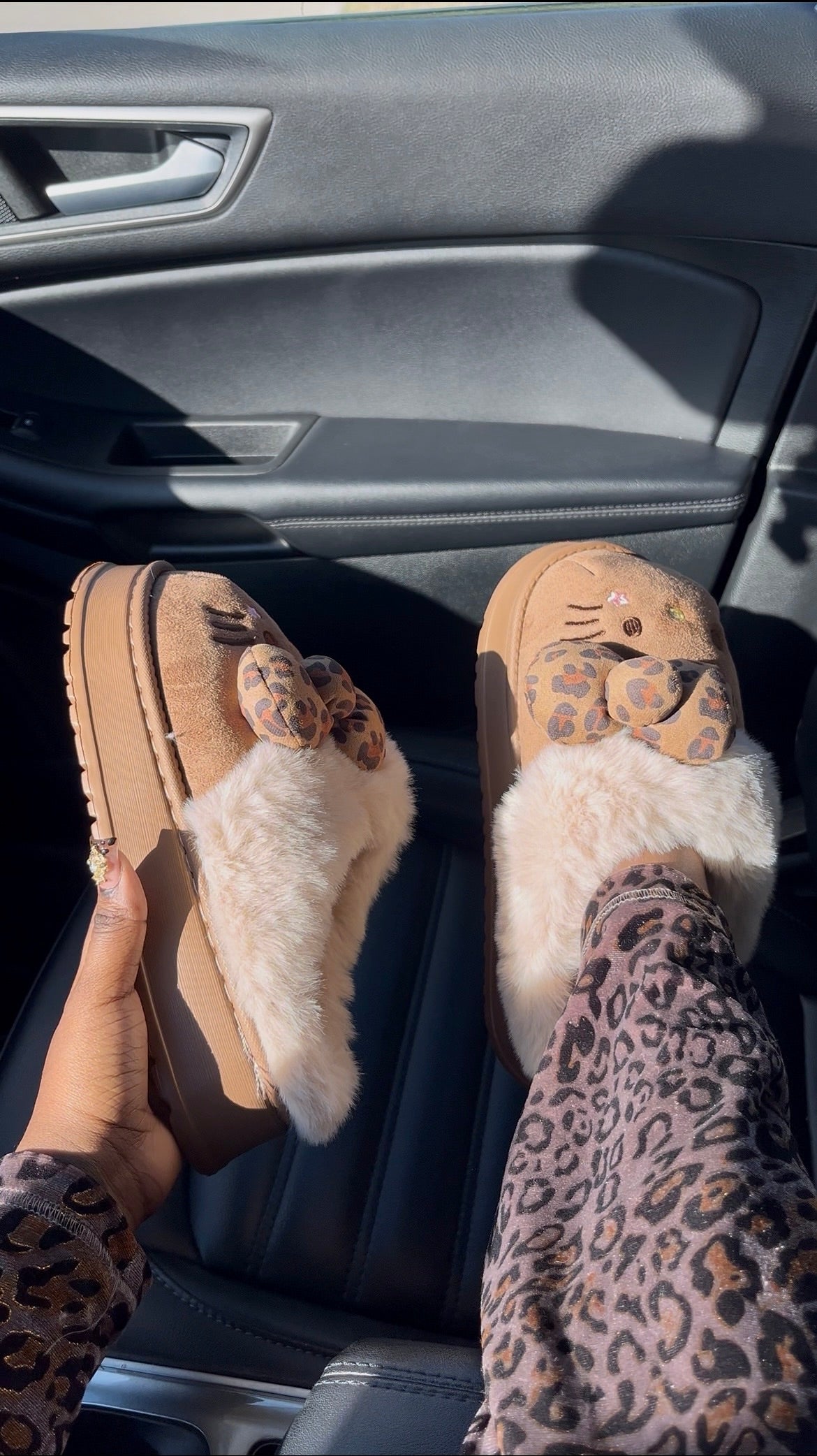 Cozy Kitty Plush Slippers | Leopard Paw Detail & Faux Fur Lining