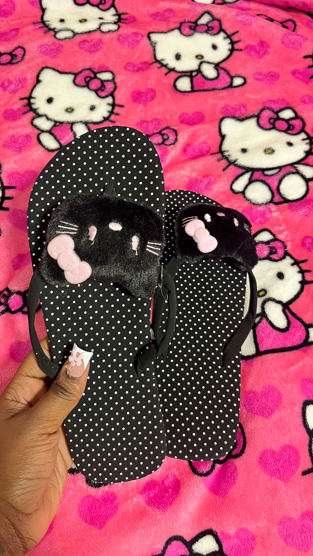 Hk Flip-flops