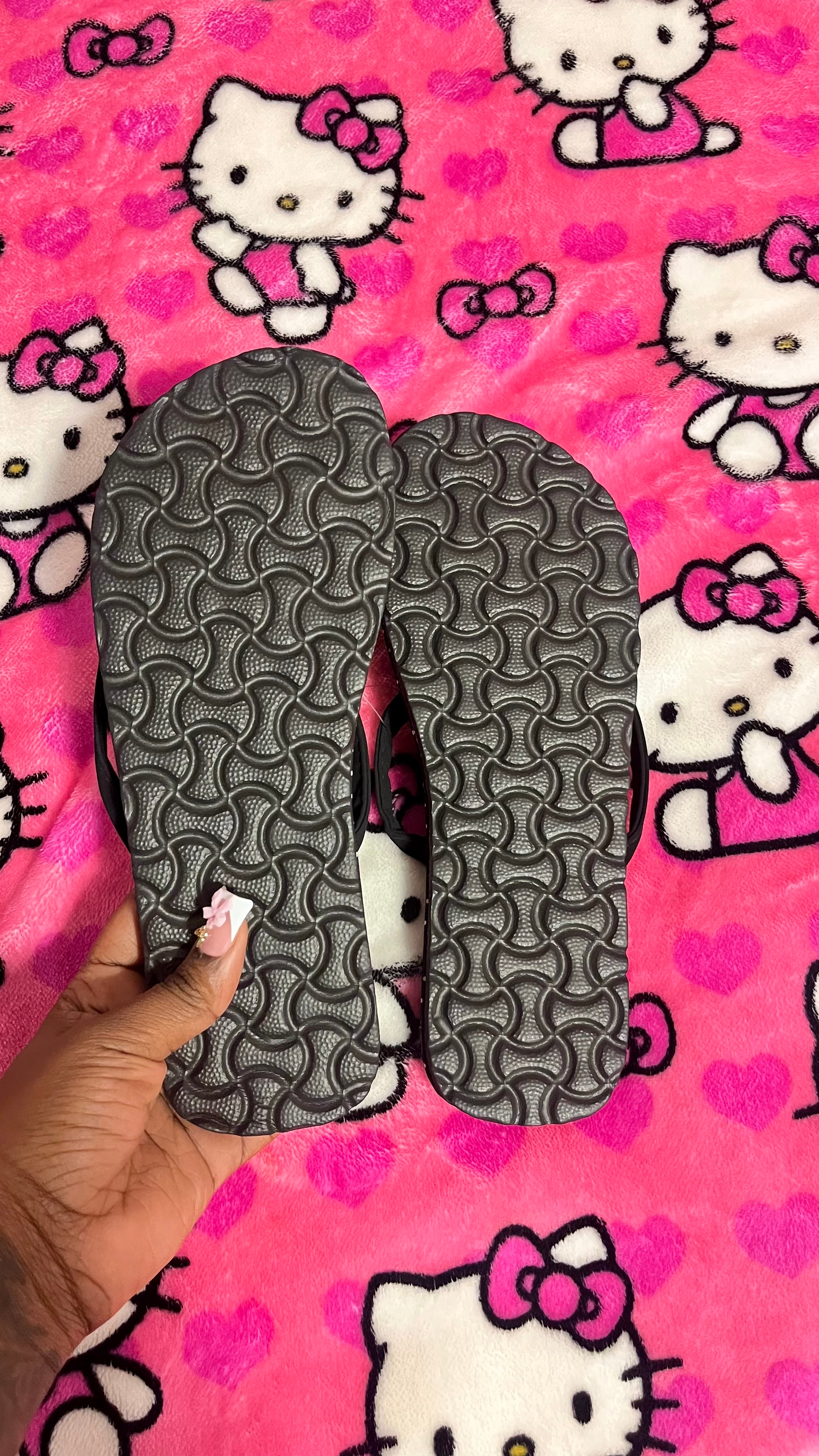 Hk Flip-flops